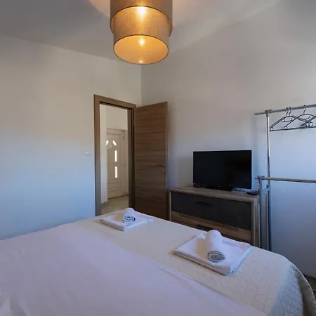 Family Little Paradise *