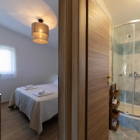 Family Little Paradise Semesterbostad *