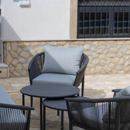 Family Little Paradise Ruzic