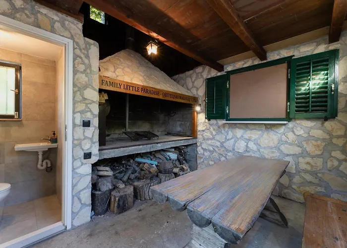 Family Little Paradise Vakantiehuis Ruzic